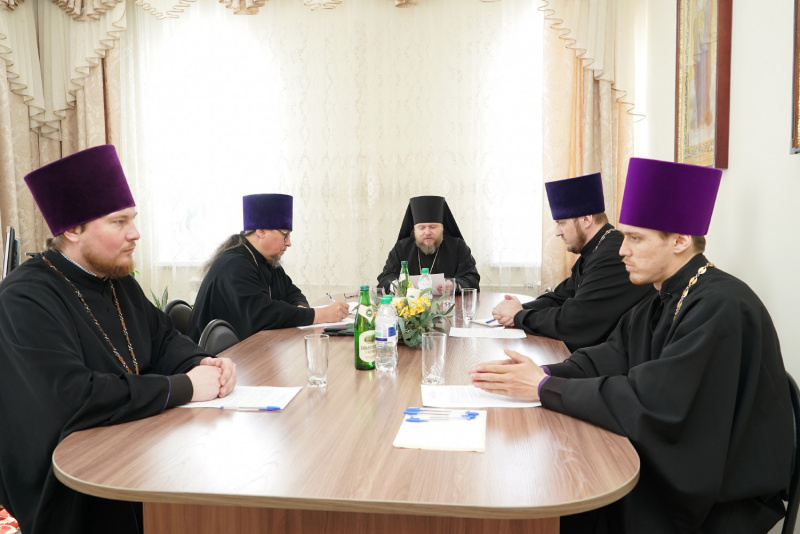 В Бийской епархии, под председательством епископа Бийского и Белокурихинского Серафима, прошло первое в этом году заседание Епархиального совета