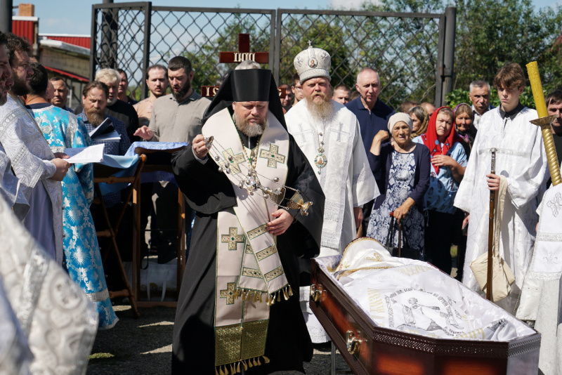 В храме Смоленской иконы Божией Матери села Смоленское состоялось отпевание новопреставленного иерея Алексия Штыка  