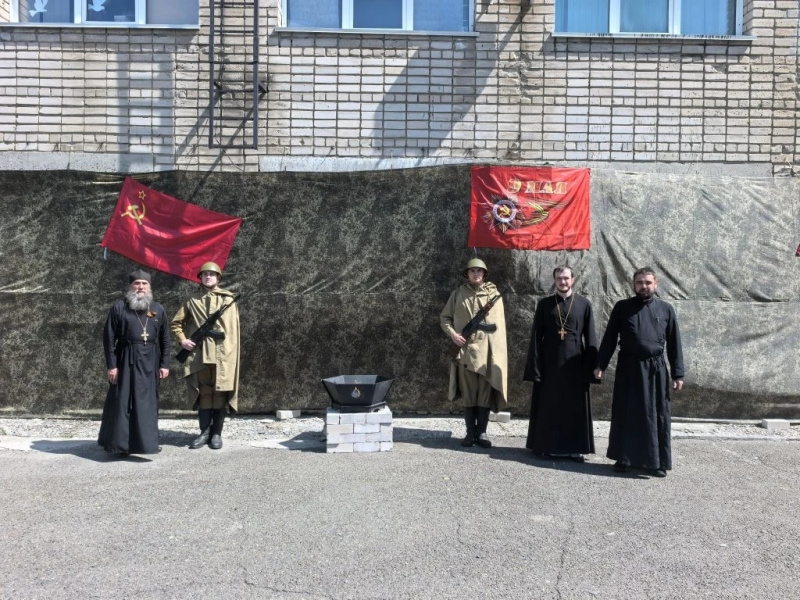 Представители Бийской епархии приняли участие в мероприятии в Бийском филиале АГУ, посвященное Дню Победы