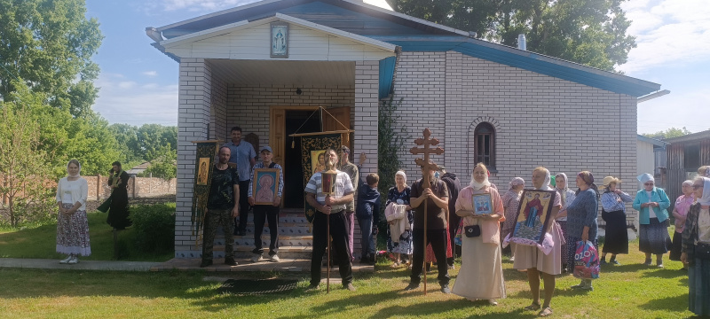 Воспитанники воскресной школы Свято-Макарьевской монашеской общины города Бийска совершили паломническую поездку в село Шубенка