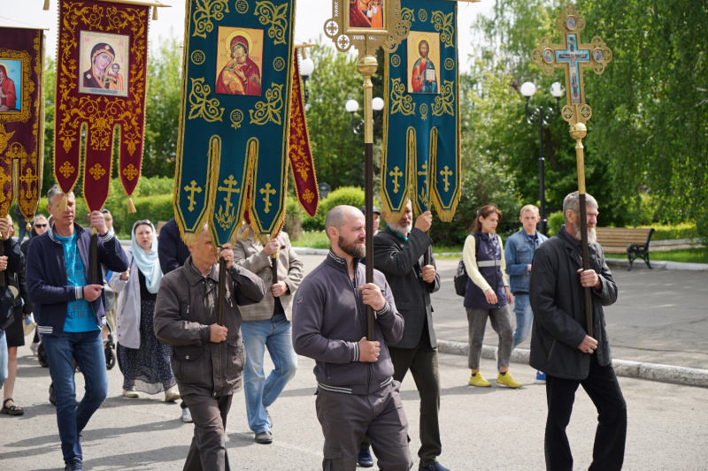 Крестный ход в городе Бийске, посвященный Дню славянской письменности и культуры