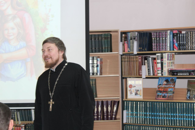 Благочинный Петропавловского округа принял участие в праздновании Дня многодетной семьи в Петропавловском районе