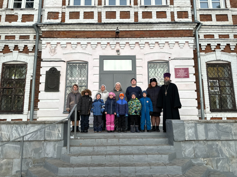 В рамках Международного дня памяти жертв ДТП руководитель отдела по взаимодействию с вооруженными силами и правоохранительными органами принял участие в памятной акции    