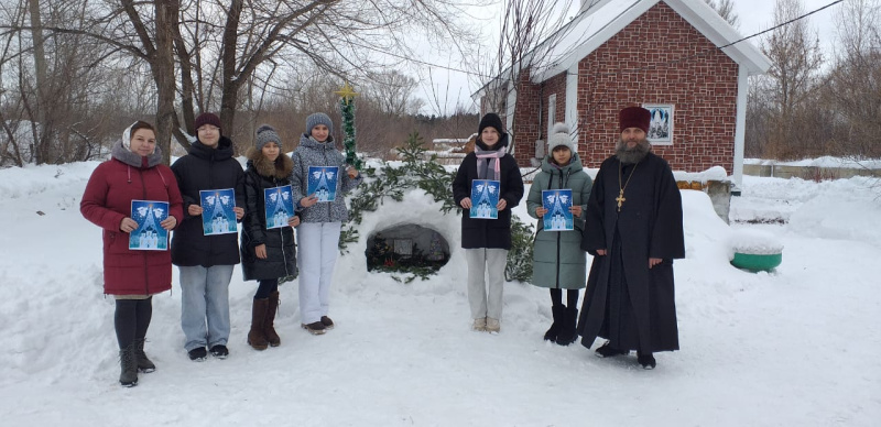 В храме Преображения Господня города Бийска состоялось открытие Рождественского вертепа 