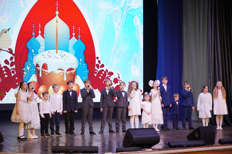 В молодежном центре «Родина» города Бийска состоялся епархиальный пасхальный концерт «Пасха Красная»