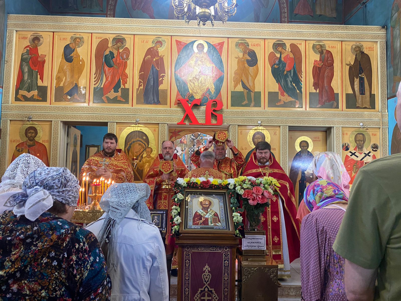 Престольный праздник в Свято-Никольском храме в Белокурихе 