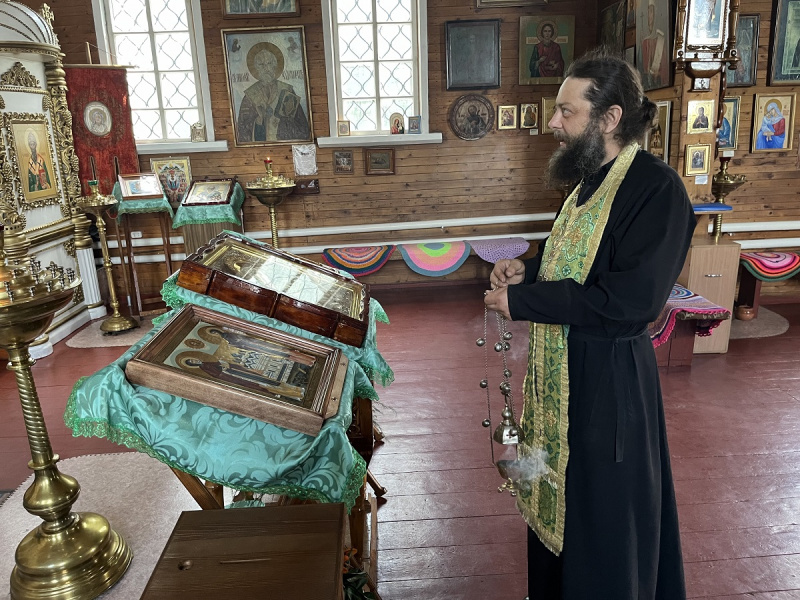 Икона святых благоверных Петра и Февронии Муромских завершила свое пребывание в Смоленском благочинии