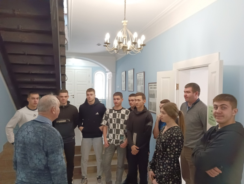 Представители Бийской епархии и «Народной дружиной» города Бийска организовали экскурсию для студентов педколледжа 