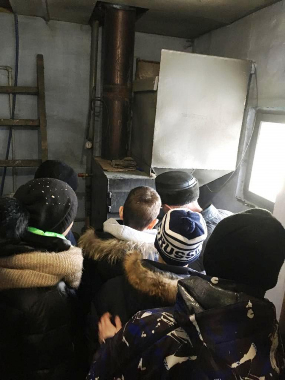 Дети, оставшиеся без попечения родителей посетили  Троицкий храм села Малоугренево