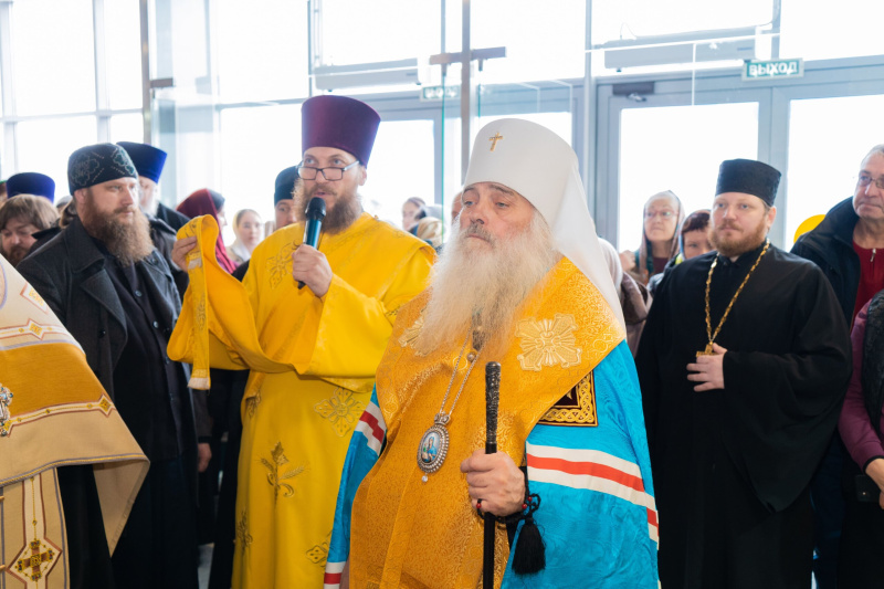 В Барнауле завершила работу православная выставка-ярмарка «От покаяния к воскресению России» 