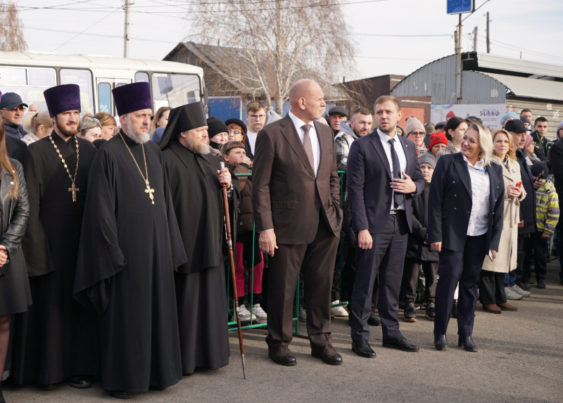 Епископ Серафим принял участие в открытии Центра греко-римской борьбы «Октябрь» в городе Бийске 