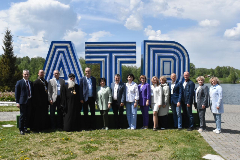 Митрополит Сергий принял участие в расширенном заседании Совета ректоров Алтайского края и Республики Алтай