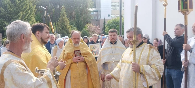 Престольный праздник в Свято-Никольском храме в Белокурихе