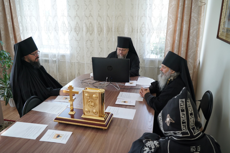 В Бийской епархии состоялся вебинар на тему: «Роль монашества в патриотическом воспитании современной молодежи»
