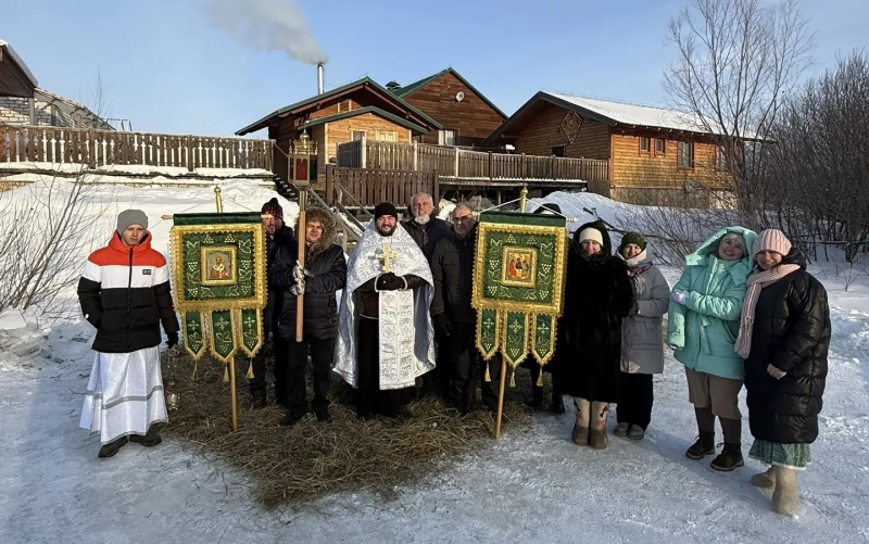 Благочинный Белокурихинского округа совершил Великое освящение воды на территории гостиничного комплекса «Золото Алтая» 