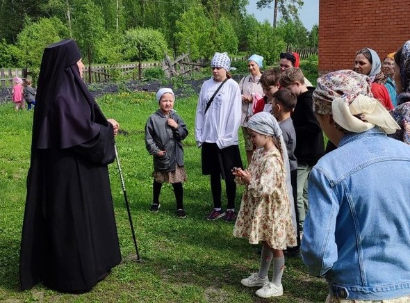 Воспитанники воскресной школы Успенского кафедрального собора совершили паломническую поездку
