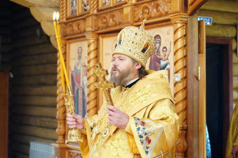 Архиерейское богослужение в селе Енисейское Бийского района  