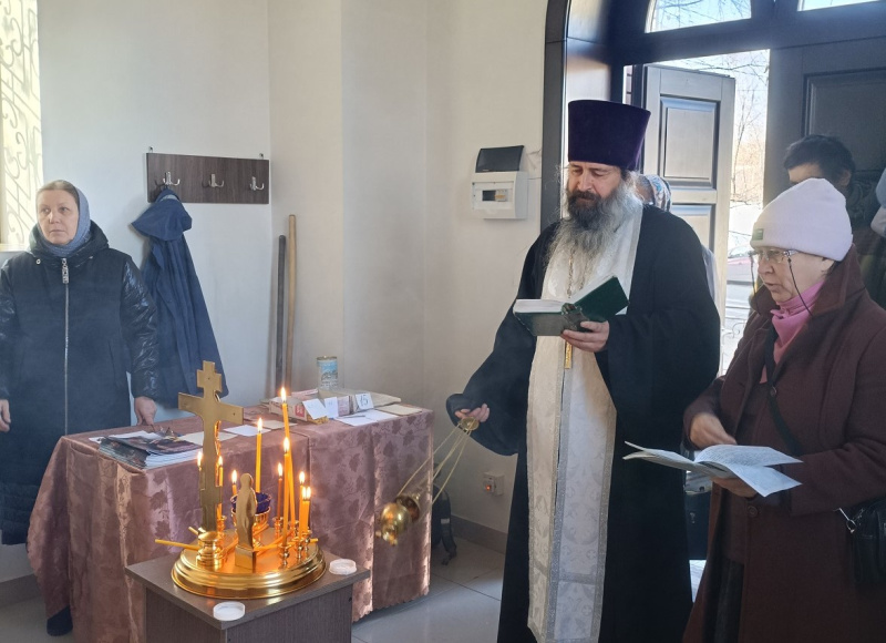 В часовне Новомучеников и исповедников Церкви Русской совершена панихида в День памяти жертв политических репрессий 