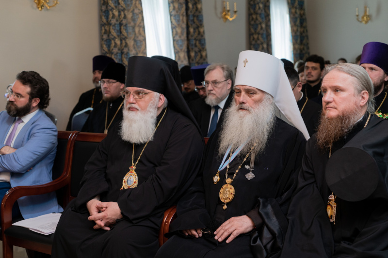 При участии Учебного комитета состоялась конференция «Миссия Православной Церкви в современном информационном пространстве»