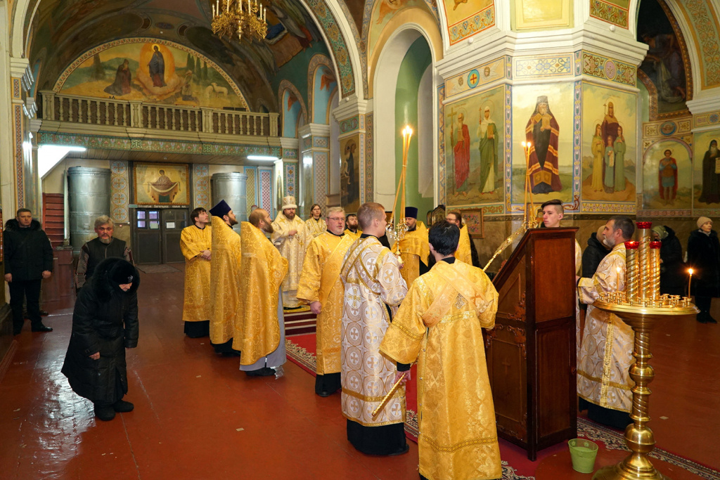 Епископ Серафим совершил молебное пение на Новолетие 