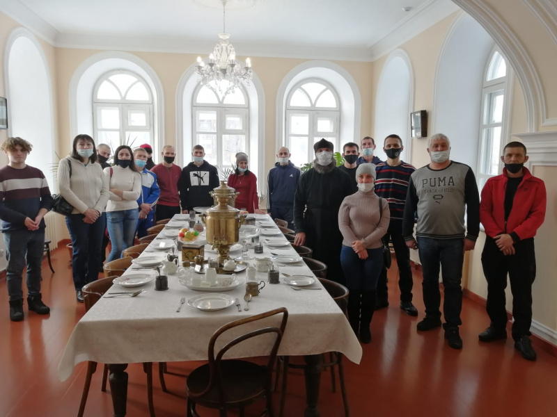 Осужденные УФИЦ КП №2 города Бийска посетили Музей истории Алтайской духовной миссии 