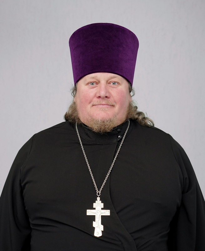 священник Артемий Золотых 