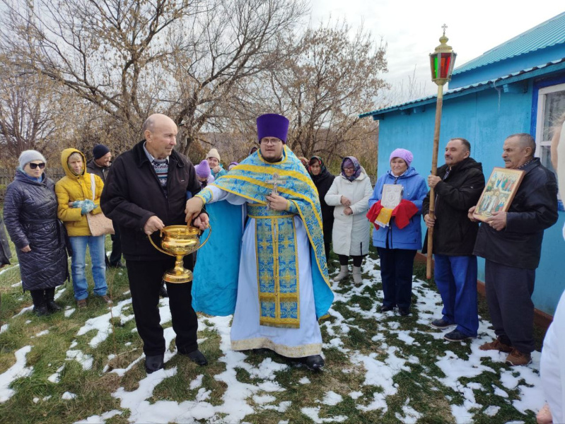 В храме Покрова Пресвятой Богородицы села Сверчково прошел престольный праздник