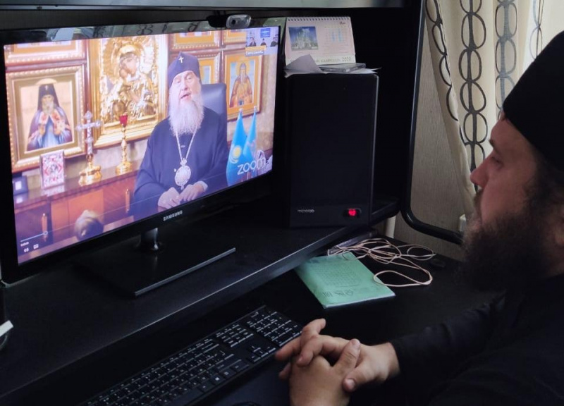 Руководитель молодежного отдела Бийской епархии иерей Дмитрий Щербаков принял участие в Международной онлайн-конференции, организованной Синодальным отделом по делам молодежи