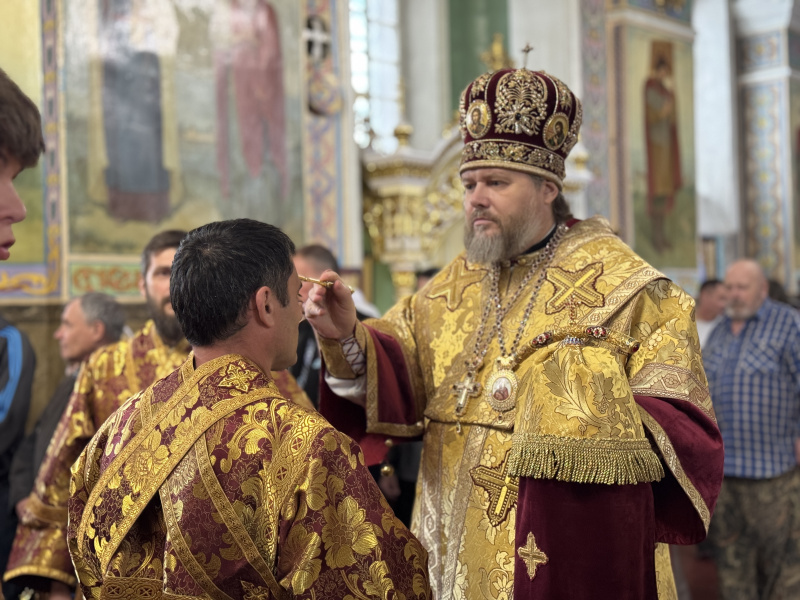Накануне Недели 4-й по Пасхе епископ Серафим совершил всенощное бдение в Успенском кафедральном соборе