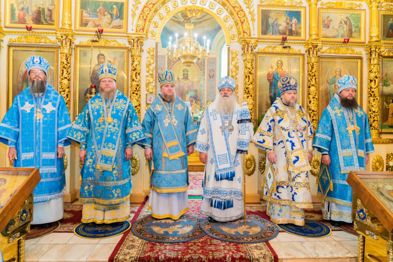 Епископ Серафим принял участие в праздновании 10-летия Алтайской митрополии
