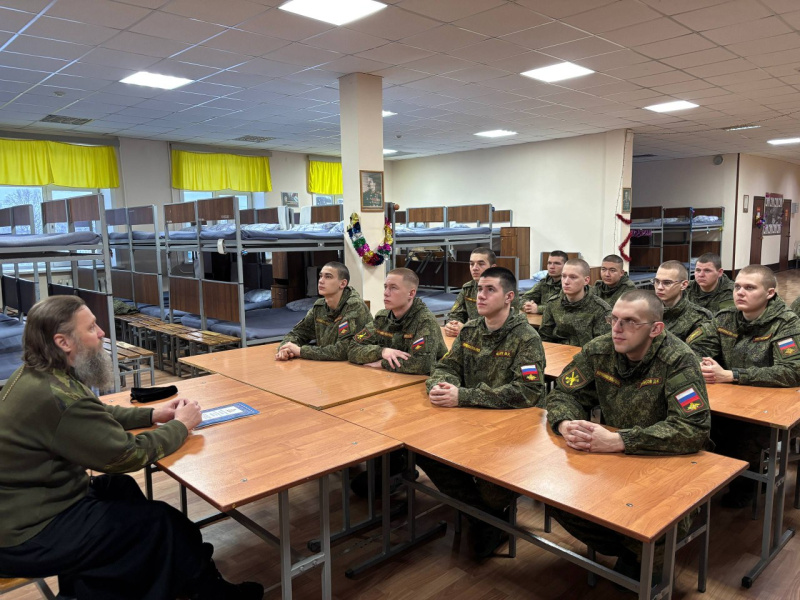 В дни празднования Рождества Христова руководитель отдела по взаимодействию с вооруженными силами и правоохранительными органами провел ряд мероприятий и встреч 