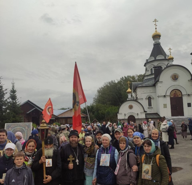 Состоялся крестный ход в Сорочий Лог