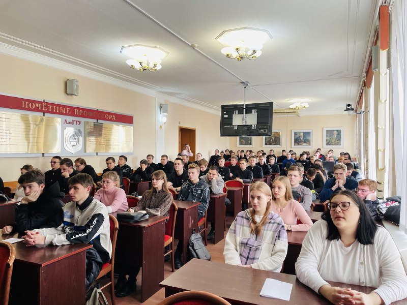 Барнаульская духовная семинария принимает участие в традиционных XIV Рождественских чтениях в АлтГТУ