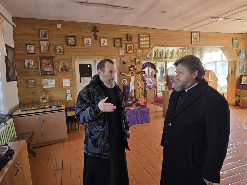  Епископ Серафим посетил с рабочим визитом строящийся храм Сретения Господня города Бийска