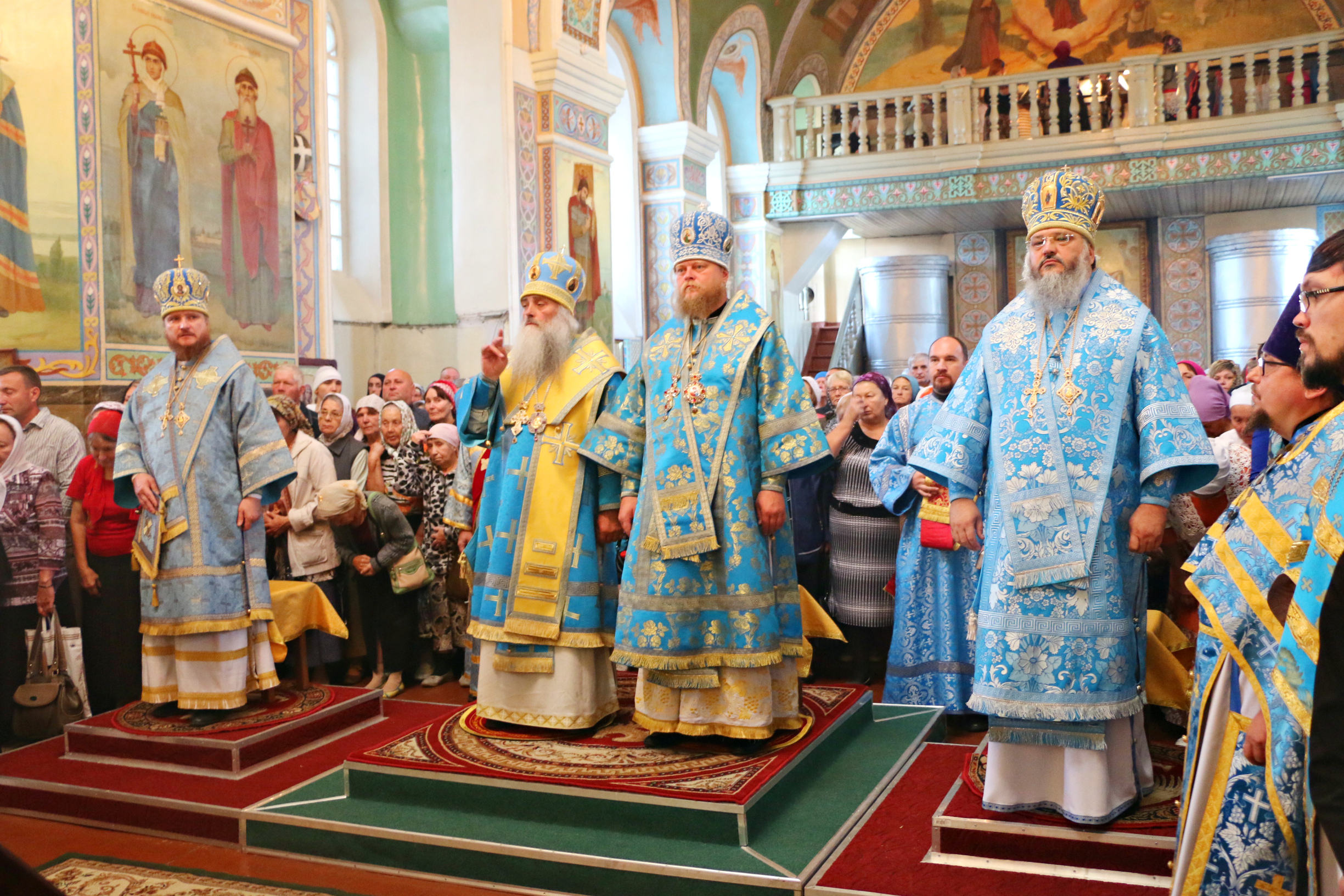 Божественная Литургия в праздник Успения Пресвятой Богородицы