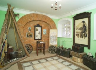 Третье место в России по популярности среди туристов занял бийский Музей истории Алтайской духовной миссии