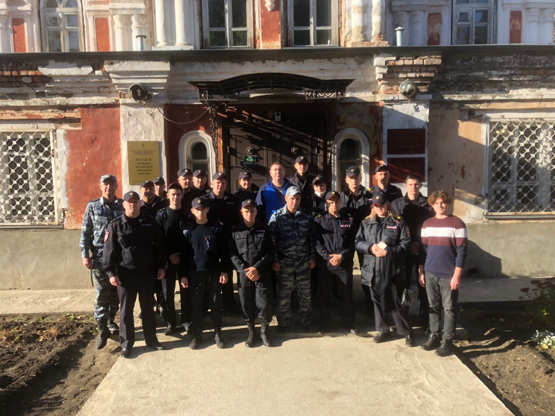 Сотрудники полиции города Бийска посетили музей Алтайской духовной миссии 