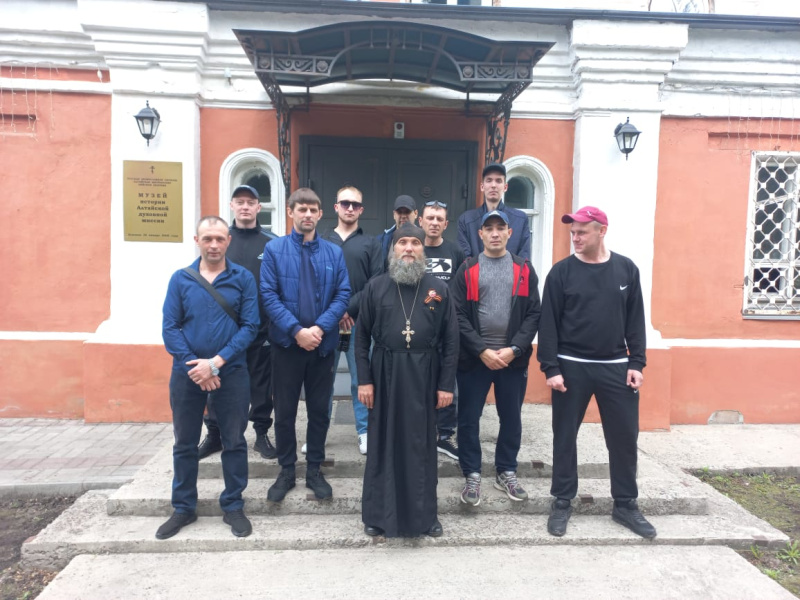 Помощник благочинного города Бийска по тюремному служению провел экскурсию для осужденных в рамках акции «Ночь музеев» 